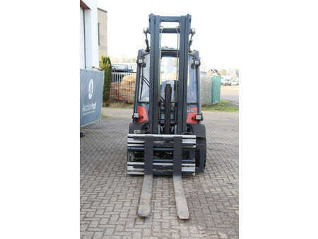 Chariots élévateurs diesel 2010  Linde H50D-01 (8)