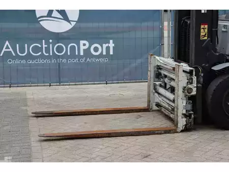 Carrelli elevatori diesel 2014  Still RX70-40 (10)