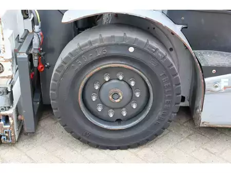 Carrelli elevatori diesel 2014  Still RX70-40 (14)