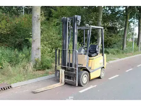 Dieselový VZV 1996  Jungheinrich DFG 16G-379 2T (9)