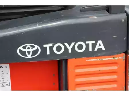 Carrelli elettrici 4 ruote 2005  Toyota 7FBEF15 (14)