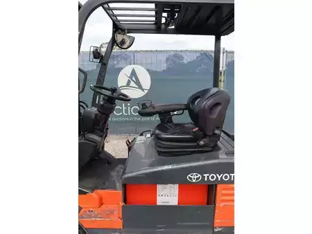 Carrelli elettrici 4 ruote 2005  Toyota 7FBEF15 (18)