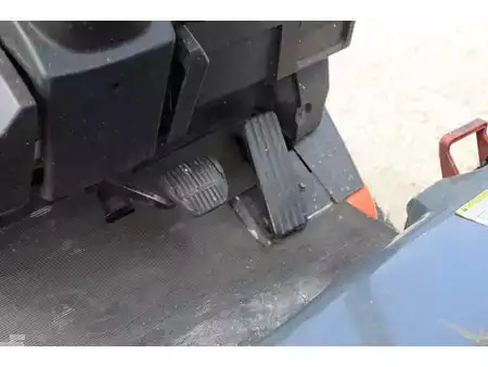 Carrelli elettrici 4 ruote 2005  Toyota 7FBEF15 (21)