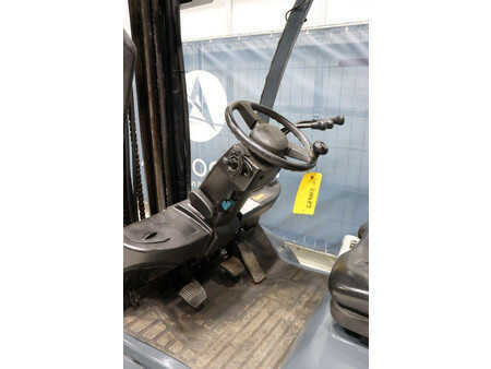 Diesel heftrucks 2011  Toyota 02-8FDF30 (17)