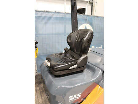 Diesel heftrucks 2011  Toyota 02-8FDF30 (18)