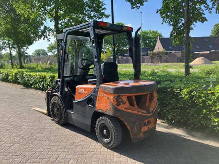 Dieselstapler 2020  Doosan D30GP (3)