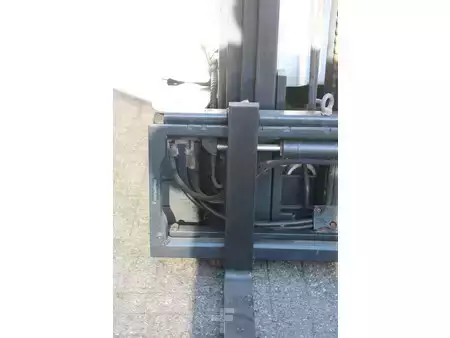 Elektro 4 Rad 2011  Still RX 20-16 P (11)