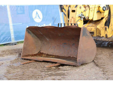 Sollevatori telescopici rigidi 2005  CAT Lift Trucks TH580B (10)