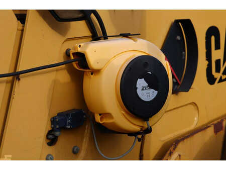 Sollevatori telescopici rigidi 2005  CAT Lift Trucks TH580B (21)