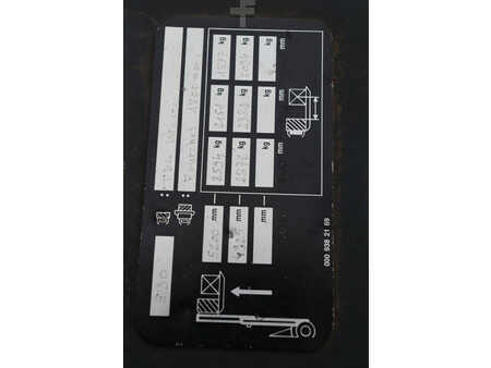 Eléctrica de 4 ruedas 1997  Linde E30-01 (27)