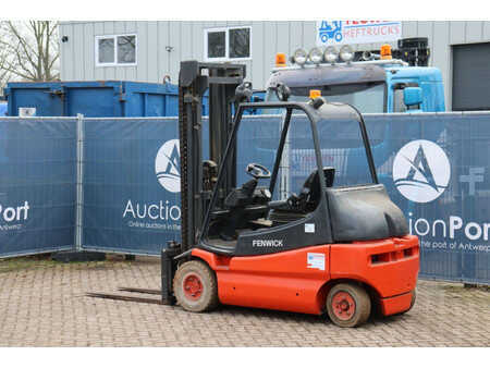 Eléctrica de 4 ruedas 1997  Linde E30-01 (3)