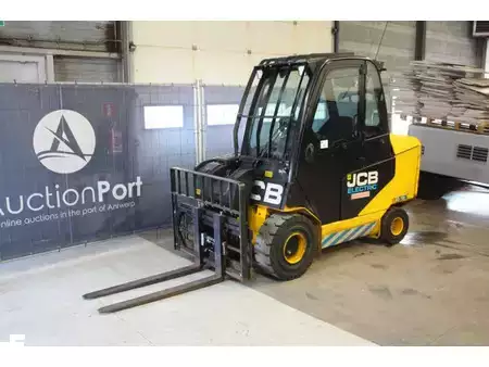 Teleskopstapler-Starr 2020  JCB 30-19E (8)