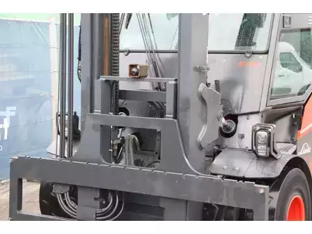 Elektromos 4 kerekű 2018  Linde E80-01/900 (15)
