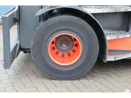 Elektromos 4 kerekű 2018  Linde E80-01/900 (16)