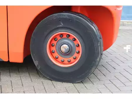 Elektromos 4 kerekű 2018  Linde E80-01/900 (18)