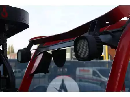 Chariots électriques à 4 roues 2013  Hyster J2.0XNT MWB (13)