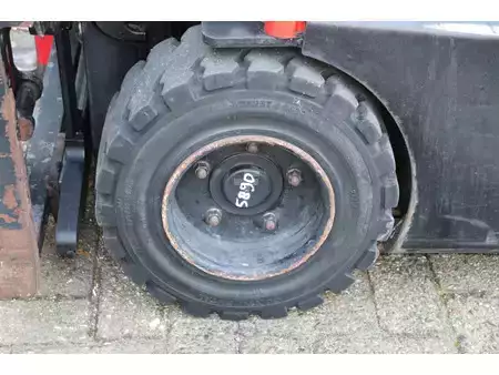 Chariots électriques à 4 roues 2013  Hyster J2.0XNT MWB (14)