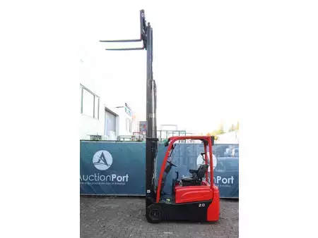 Chariots électriques à 4 roues 2013  Hyster J2.0XNT MWB (32)