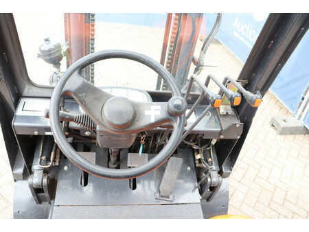 Empilhador a gás 2011  Doosan G25G (30)