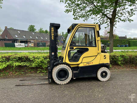 Gas truck 2017  Hyster H2.5FT (1)