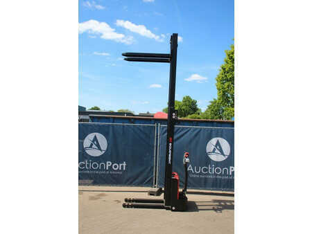 Pallet Stackers 2024  EP Equipment EST122 (16)