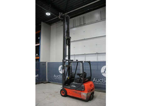 Eléctrica de 4 ruedas - Linde E 16 (27)