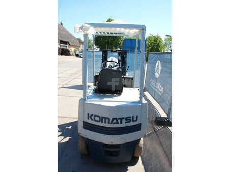 Carrelli elettrici 4 ruote 1990  Komatsu FB20G-3 (4)
