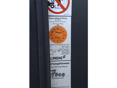 Elektryczne 4-kołowe 2020  Linde E16L-02 (15)