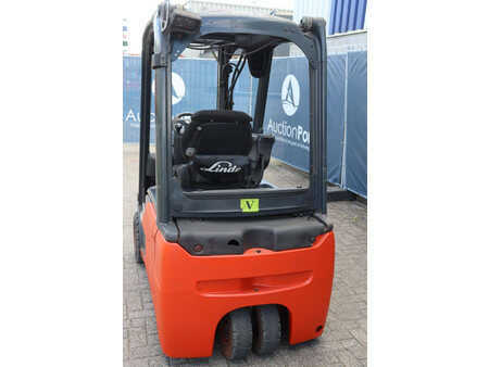 Elektryczne 4-kołowe 2020  Linde E16L-02 (18)