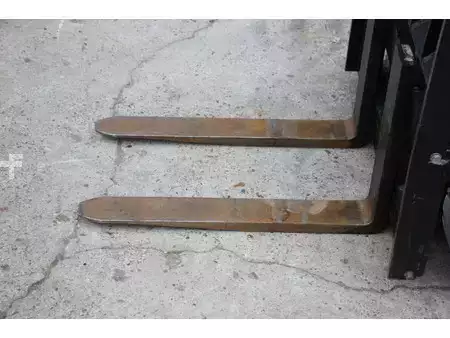 Elektryczne 4-kołowe 2018  Toyota 8FBE15T (11)