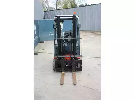 Elektryczne 4-kołowe 2018  Toyota 8FBE15T (7)