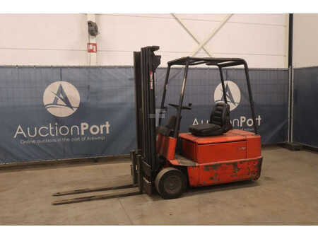 Elektro 4 Rad 1989  Linde E16 S (1)