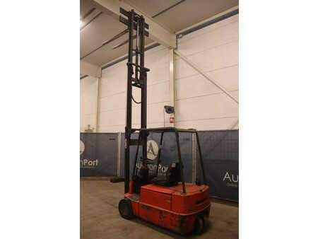 Elektro 4 Rad 1989  Linde E16 S (23)