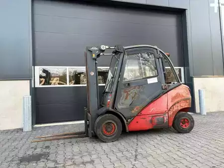 Chariots élévateurs diesel - Linde H30D (1)