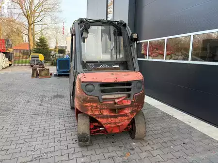 Chariots élévateurs diesel - Linde H30D (4)