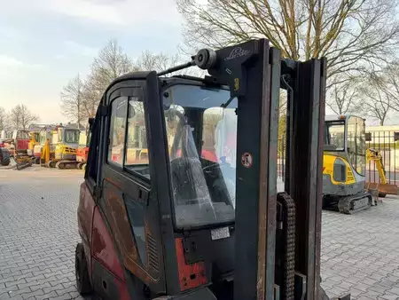 Chariots élévateurs diesel - Linde H30D (8)