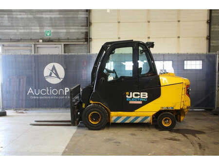 Telehandler Fixed 2020  JCB 30-19E (2)