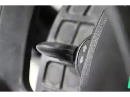 Diesel truck 2011  Yale GDP35VX (27)