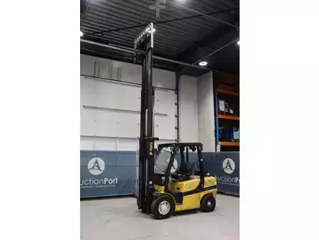Diesel truck 2011  Yale GDP35VX (39)