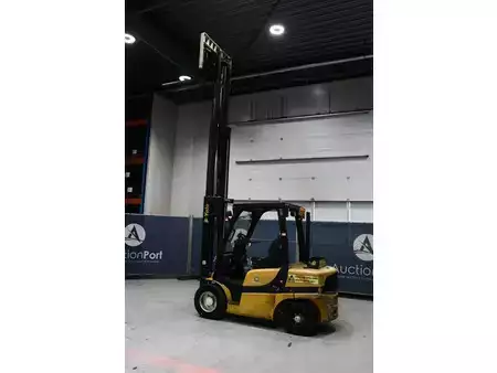 Diesel truck 2011  Yale GDP35VX (40)
