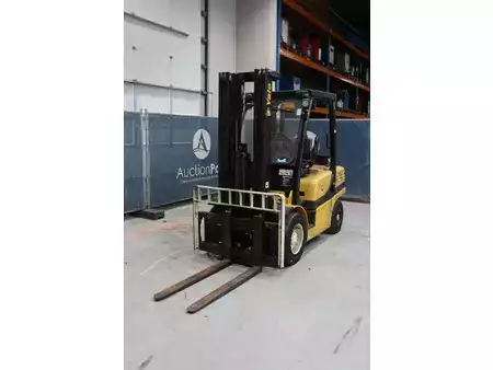 Diesel truck 2011  Yale GDP35VX (9)
