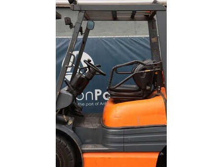 Treibgasstapler 1994  Toyota 02-6FGF-30 (14)