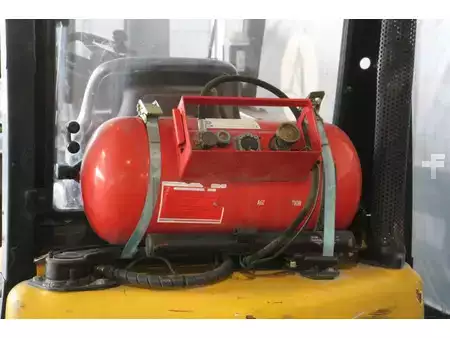 LPG VZV 2015  Yale GLP16VX (18)