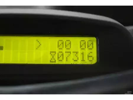 LPG VZV 2015  Yale GLP16VX (29)