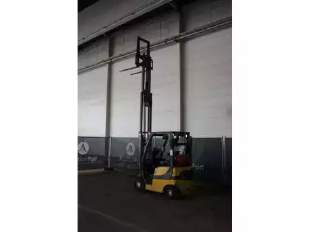 LPG VZV 2015  Yale GLP16VX (32)