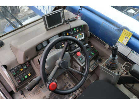 Teleskopstapler-Starr 2006  Manitou MRT 2150 (34)