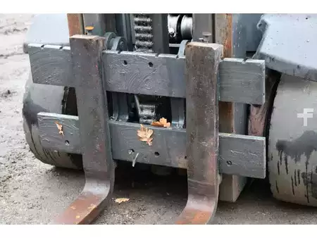 Carretilla elevadora GLP 2014  Linde H20T-02/600 (11)