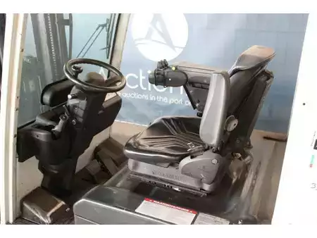 Elektrisk- 4 hjul 2015  Unicarriers AG1N1L18Q (19)