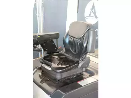 Elektrisk- 4 hjul 2015  Unicarriers AG1N1L18Q (22)