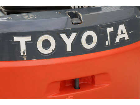 4-wiel elektrische heftrucks 2016  Toyota 8FBEK18T (19)